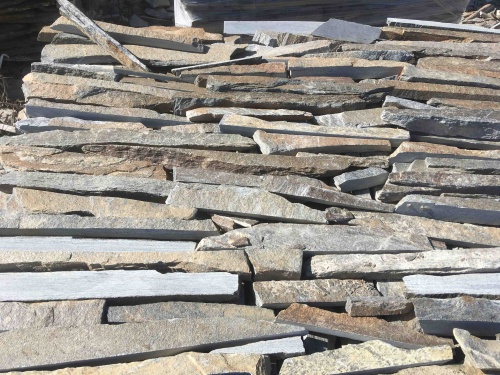 Горбушка златолит мультиколор для облицовки купить в Березниках