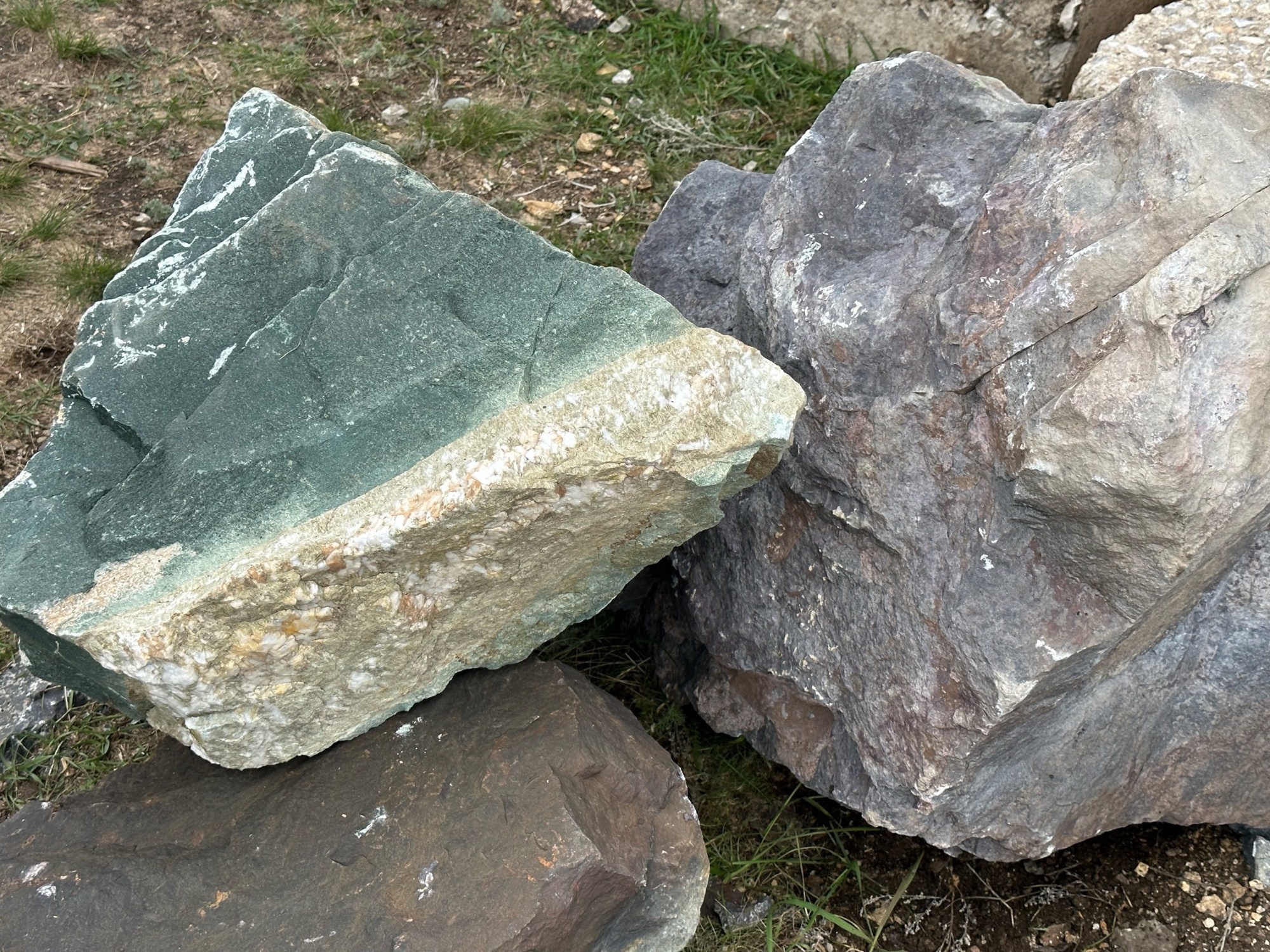 Камни для ландшафтного дизайна зелёные 10-60 килограмм купить в Березниках