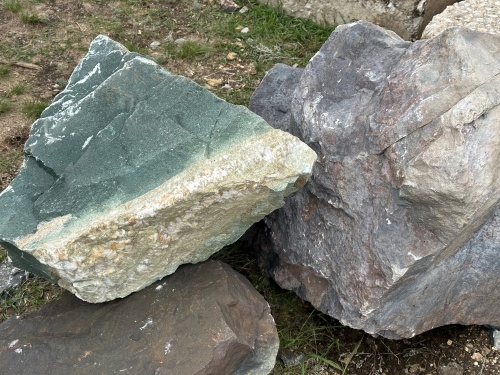 Камни для ландшафтного дизайна зелёные 10-60 килограмм купить в Березниках