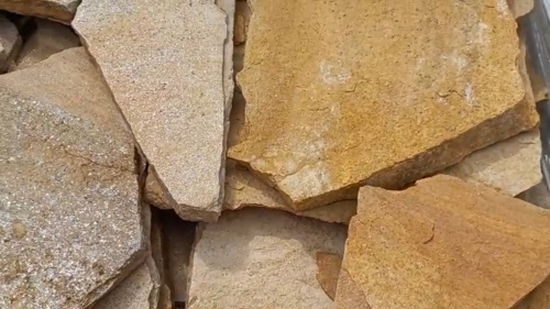 Плитняк златолит жёлтый для фасада 1,5-3 см купить в Березниках