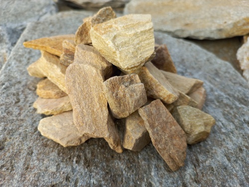 Златолит жёлтый декоративная каменная крошка купить в Березниках