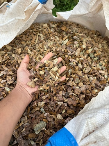 Златолит персиковый декоративная каменная крошка купить в Березниках