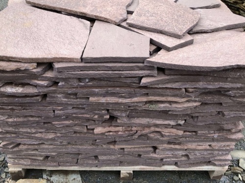 Плитняк лемезит бордовый для облицовки цоколя 20-25 мм  купить в Березниках