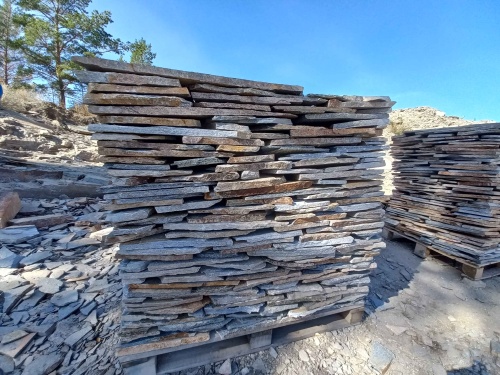 Плитняк златолит серебристый для фасада купить в Березниках