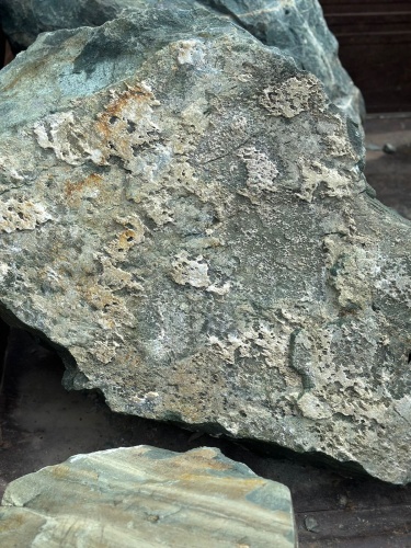 Ландшафтные глыбы зелёные 200-500 килограмм купить в Березниках