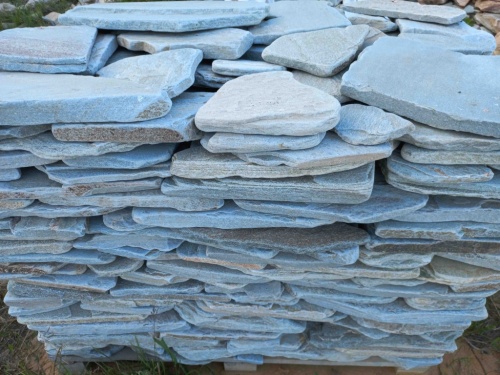 Плитняк златолит зелёный галтованный для цоколя купить в Березниках